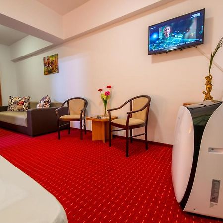 Hotel Sir Orhideea Bucureşti Exterior foto
