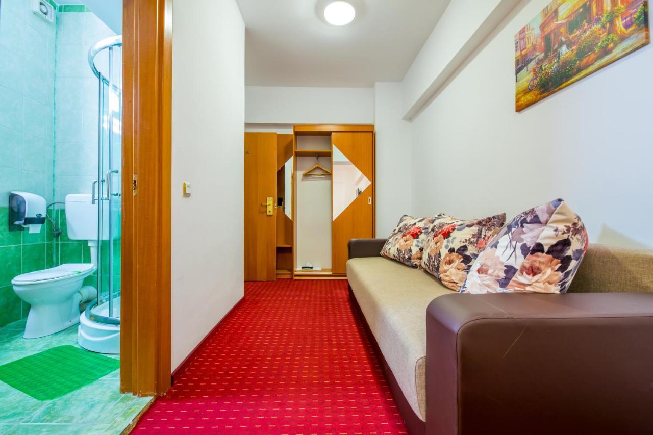 Hotel Sir Orhideea Bucureşti Exterior foto